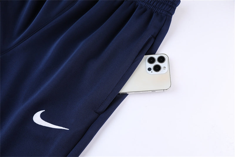 Conjunto de Inverno Atlético de Madrid-Nike-Vermelho e Azul-messi-neymar jr-cristiano ronaldo-treino-futebol