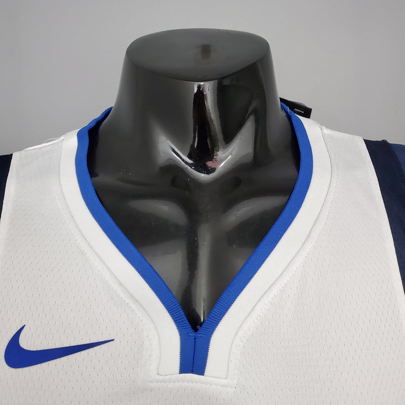 Camisa Dallas Maverick NBA - Nike White - Doncic 77