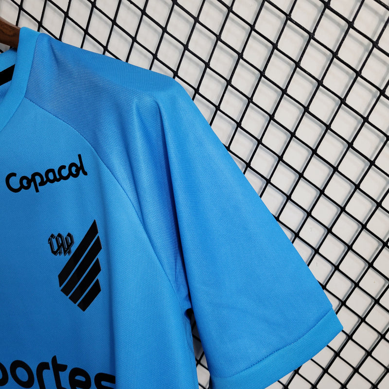 camisa-athletico paranaense-away-ii-2-azul claro-esportes da sorte-umbro-23-24-neymar-messi-cr7-futebol 