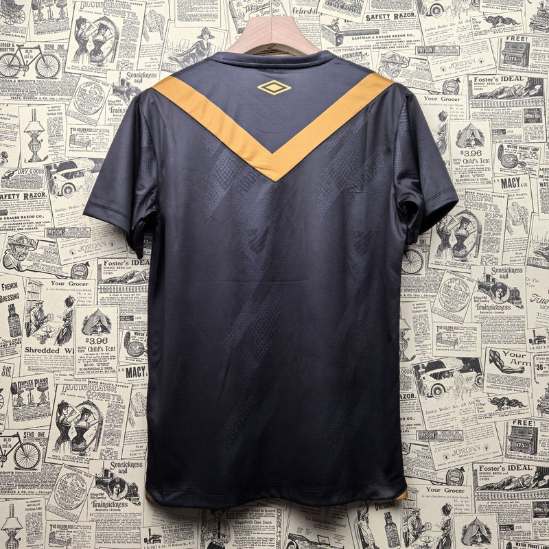 camisa-athletico paranaense-third-iii-3-preta-umbro-2024-neymar-messi-cr7-futebol