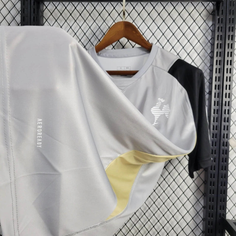 camisa-atlético mineiro-training-cinzaa-adidas-24-25-torcedor-masculina-neymar-messi-cr7-futebol 