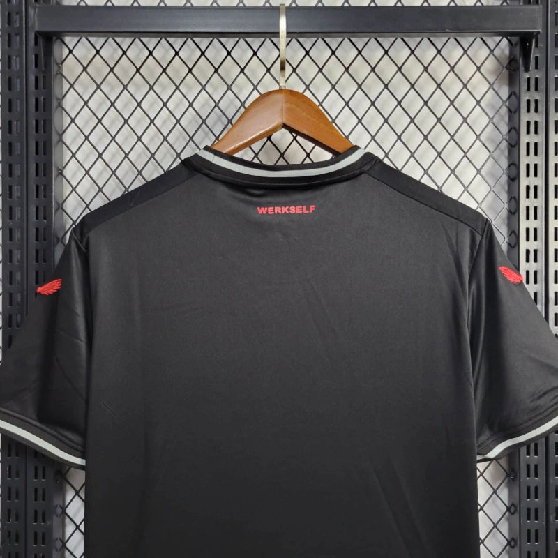 camisa-bayer leverkusen-home-i-1-pretaa-barmenia-castore-24-25-neymar-messi-cr7-futebol
