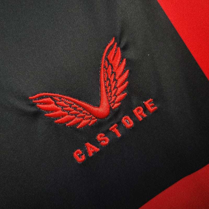 camisa-bayer leverkusen-home-i-1-pretaa-barmenia-castore-24-25-neymar-messi-cr7-futebol