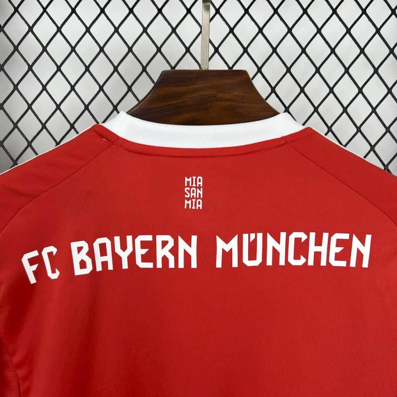 camisa-bayern de munique-home-i-1-vermelha-t-mobile-adidas-25-26-neymar-messi-cr7-futebol