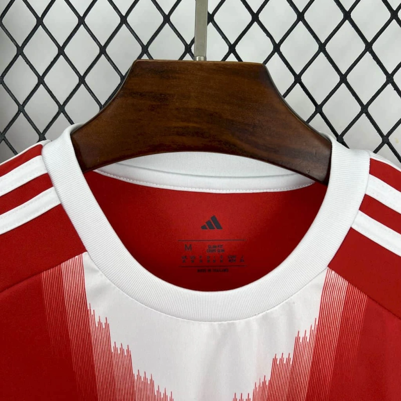 camisa-bayern de munique-home-i-1-vermelha-t-mobile-adidas-25-26-neymar-messi-cr7-futebol