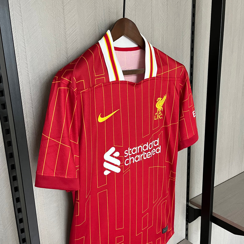 camisa-liverpool-home-i-1-vermelha-standard chartered-nike-24-25-neymar-messi-cr7-futebol