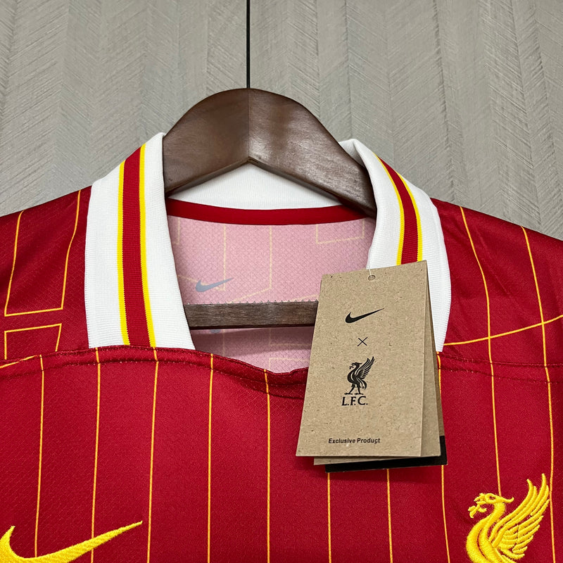 camisa-liverpool-home-i-1-vermelha-standard chartered-nike-24-25-neymar-messi-cr7-futebol