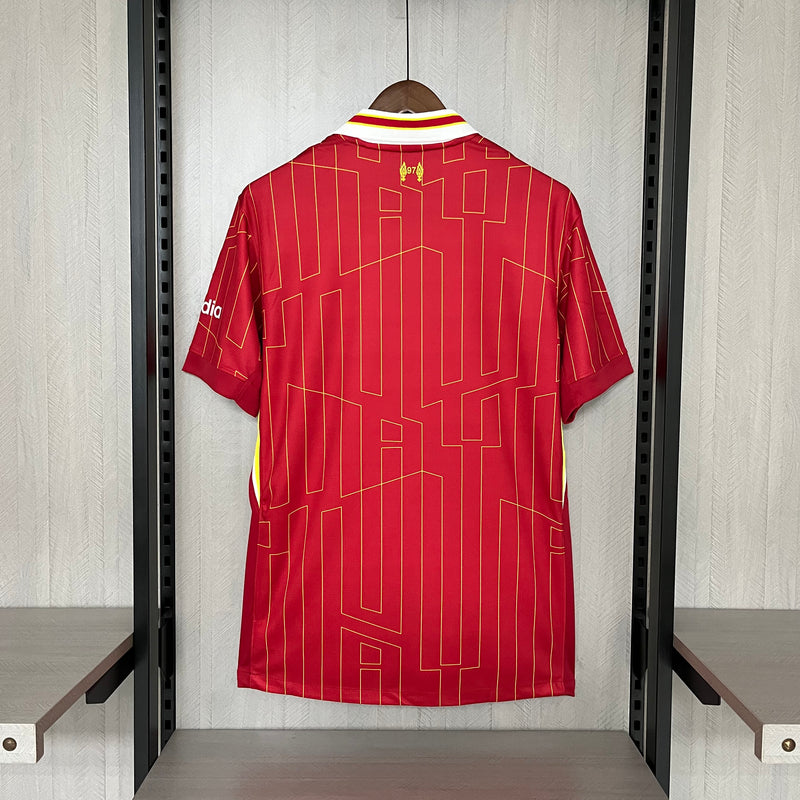 camisa-liverpool-home-i-1-vermelha-standard chartered-nike-24-25-neymar-messi-cr7-futebol