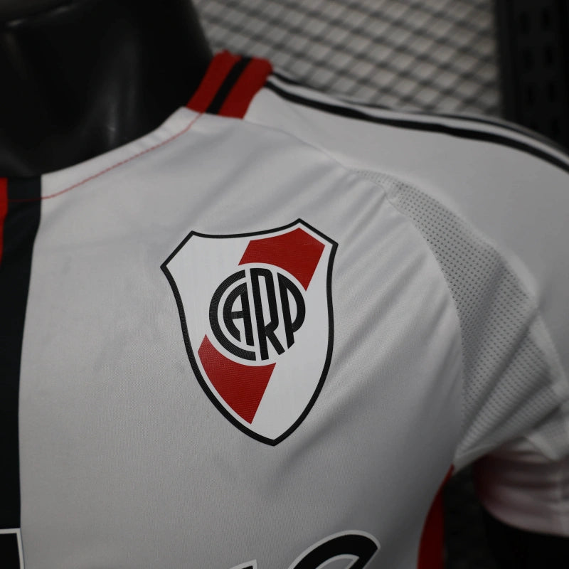 camisa-river plate-home-i-1-vermelha e branca-codere-adidas-25-26-neymar-messi-cr7-futebol 