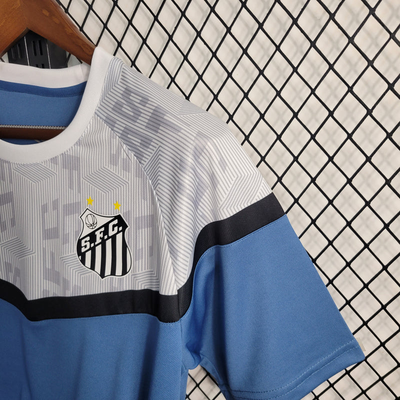 camisa-santos-training-azul claro e branca-umbro-23-24-neymar-messi-cr7-futebol 