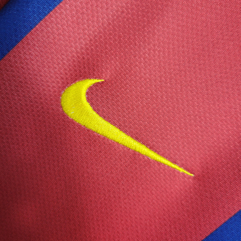 Camisa Barcelona Retrô 07/08 - Versão Torcedor Masculina