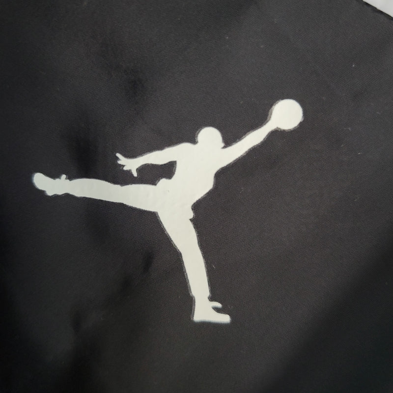 jaqueta corta vento-psg-preto-jordan-neymar-messi-cr7-futebol